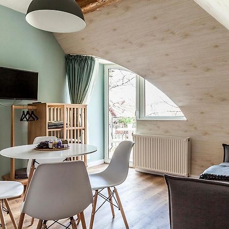 Harmonia Apartman Erkellyel Es Szaunaval Balatonfüred Buitenkant foto